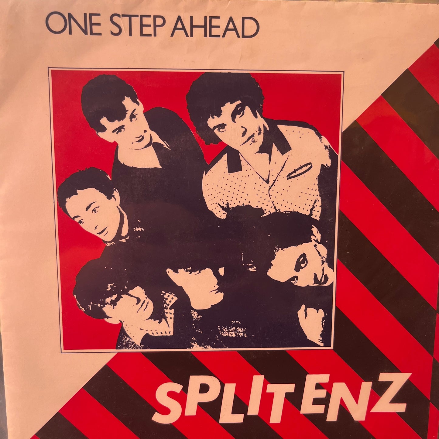 SPLIT ENZ - ONE STEP AHEAD/IN THE WARS 7" SINGLE