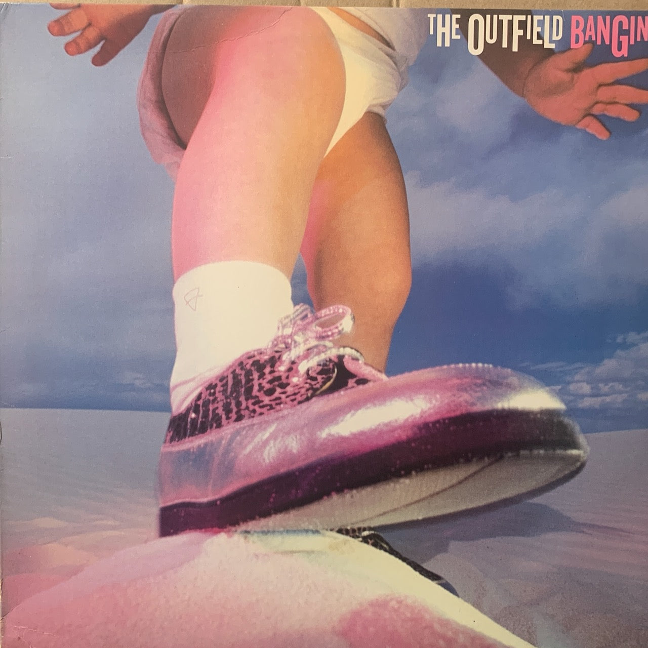 THE OUTFIELD - BANGIN' NM /NM 1987