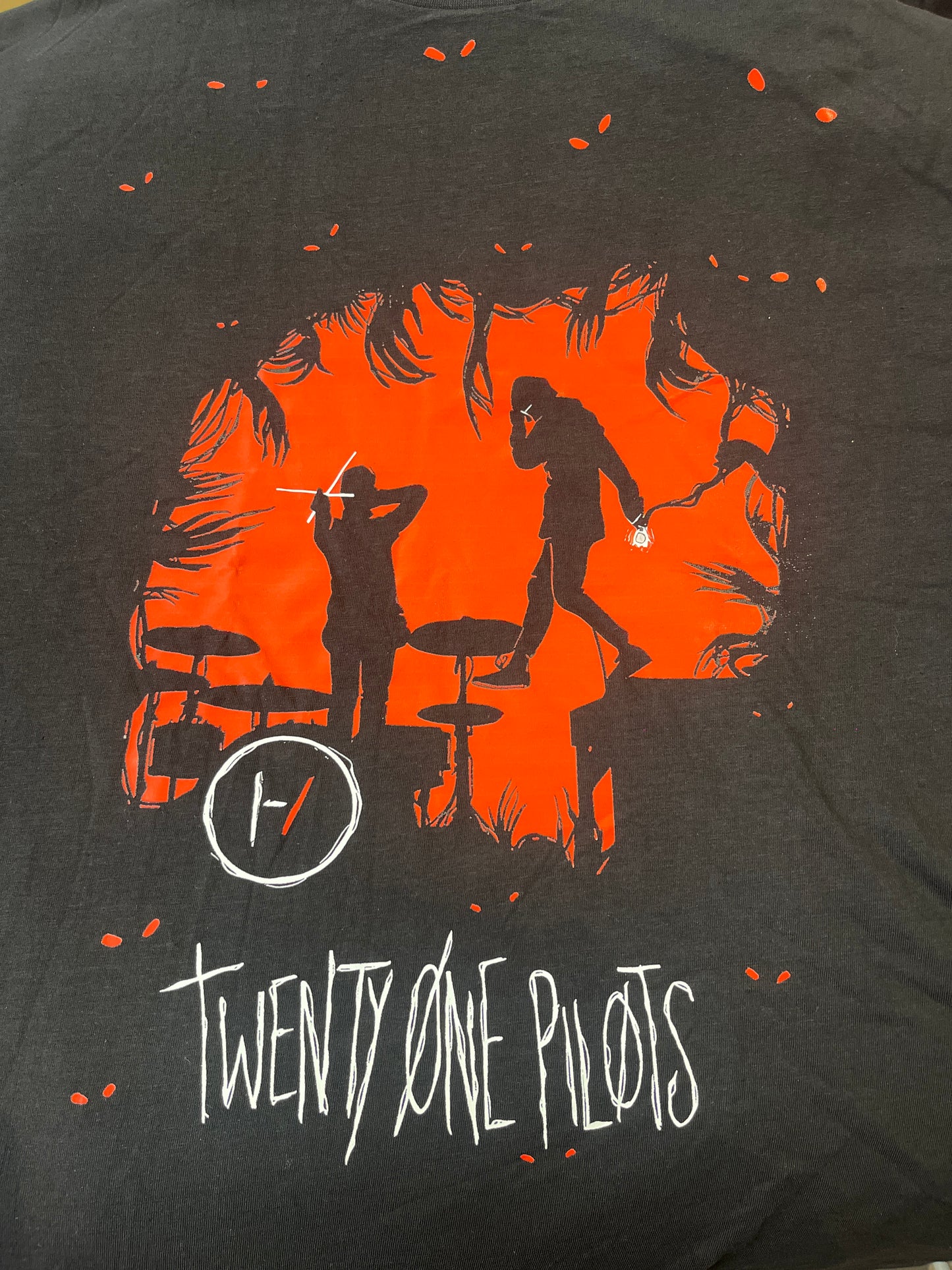 TWENTY ONE PILOTS BLACK TEE