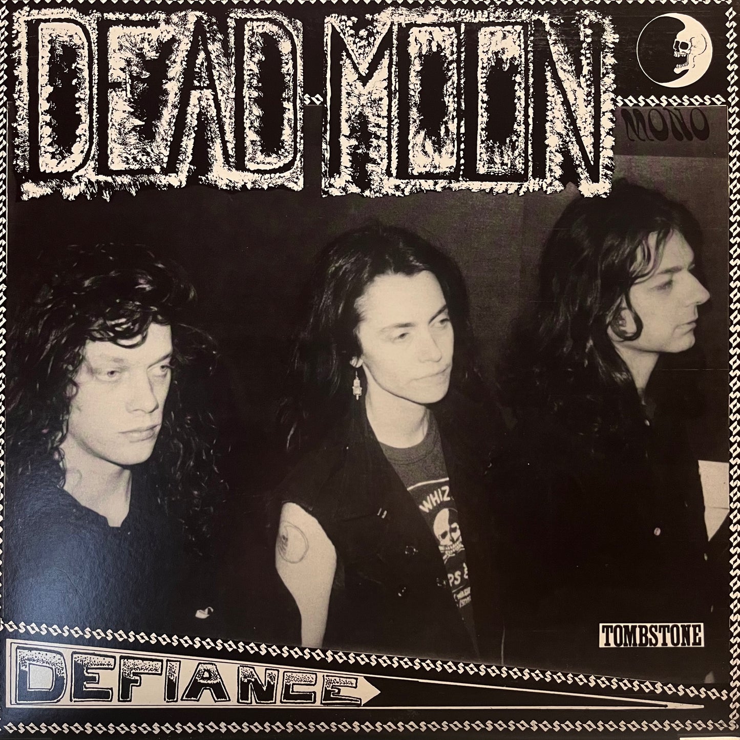 DEAD MOON - DEFIANCE