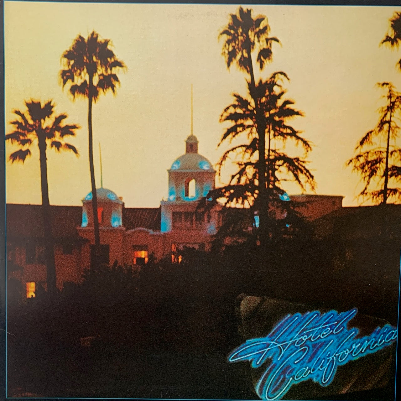 EAGLES - HOTEL CALIFORNIA    VG+/VG+ 1976